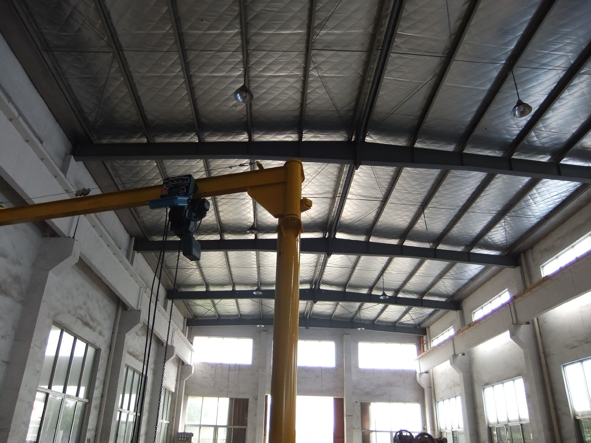 如何保證剛性KBK起重機(jī)潤滑良好？